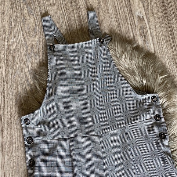 URBAN Romantics Wide Leg Checkered Jumpsuit - Picture 2 of 7